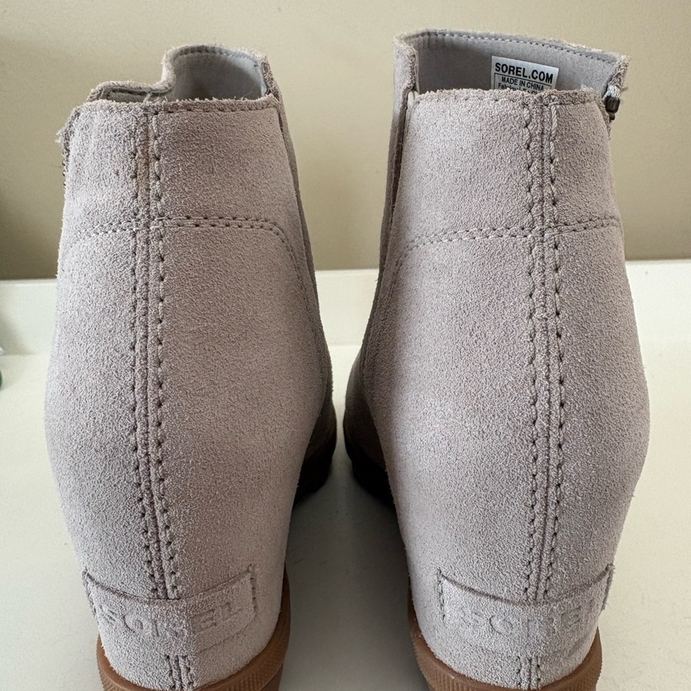 Women's Sorel Suede Wedge Ankle Boot in Light Taupe - Picture 4 of 5
